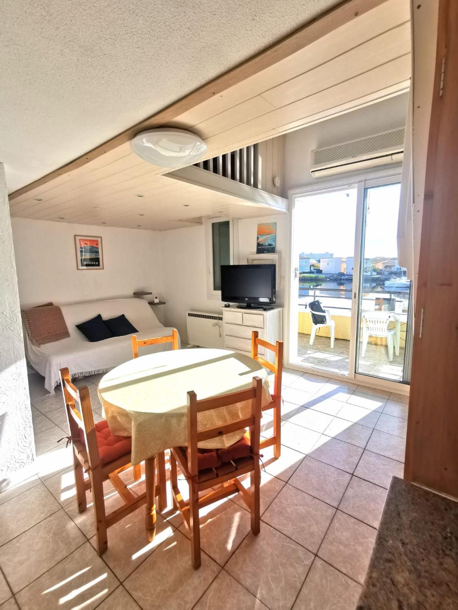 Appartement Coup De Coeur Les Pieds Dans L'Eau Le Barcares Exterior photo
